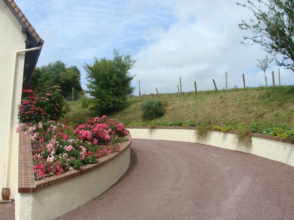 Chambre D'Hotes Les Champarts Tourville-la-Chapelle ภายนอก รูปภาพ